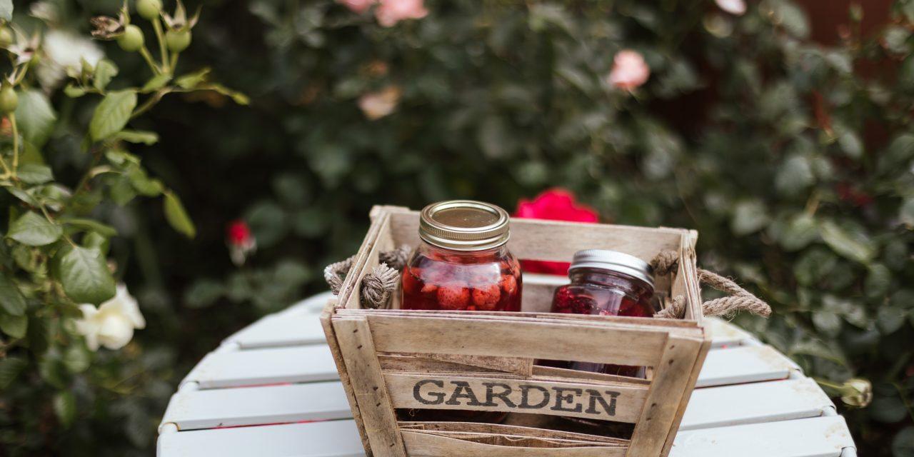 Gifts For A Fiver Or Less – What To Buy When On A Budget