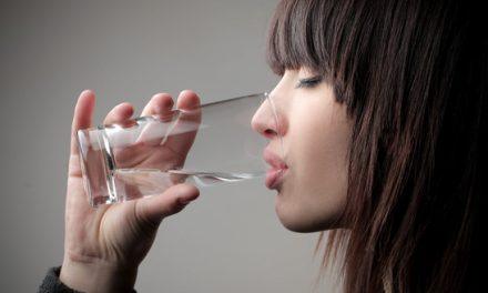 Drink More Water – Avoid Disposable Plastic Water Bottles (ECO Aware)